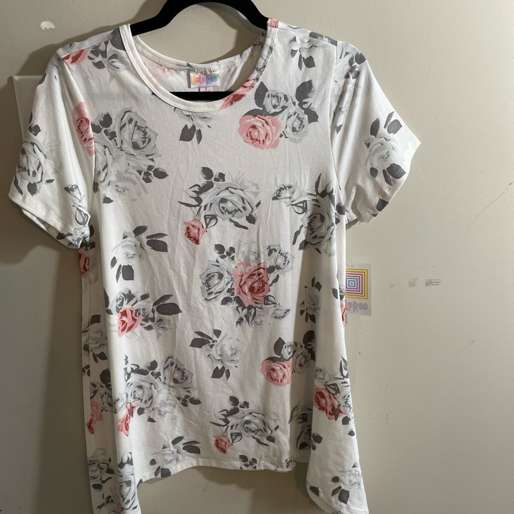 Lularoe Melissa top size small